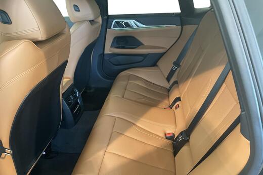 BMW i4 vaihtoauto