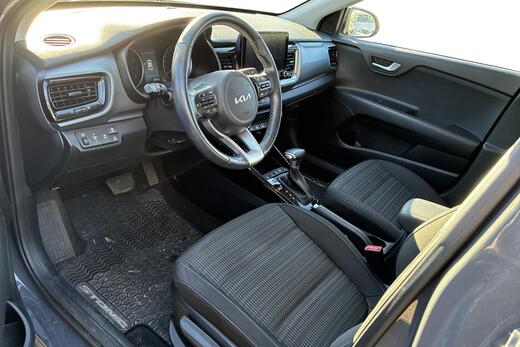 Kia Stonic vaihtoauto