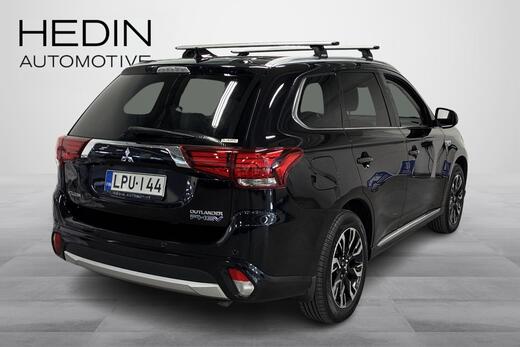 Mitsubishi Outlander PHEV vaihtoauto