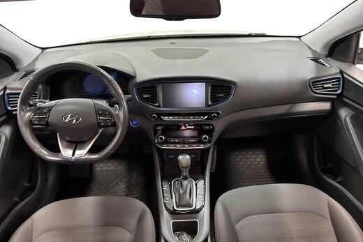 Hyundai IONIQ hybrid vaihtoauto