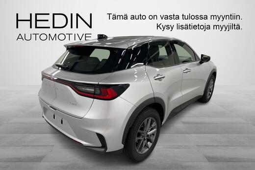 Lexus LBX vaihtoauto