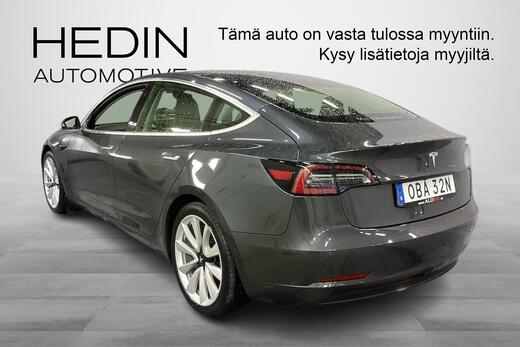 Tesla Model 3 vaihtoauto