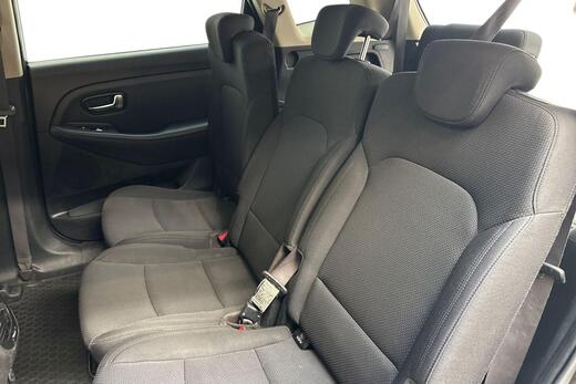 Kia Carens vaihtoauto