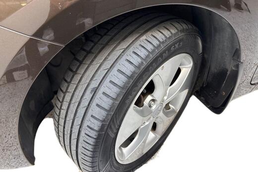 Kia Carens vaihtoauto