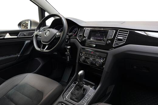 Volkswagen Golf Sportsvan vaihtoauto