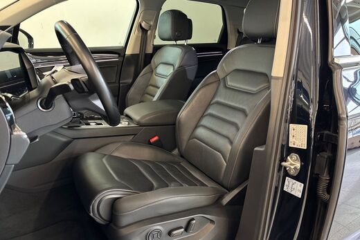 Volkswagen Touareg vaihtoauto