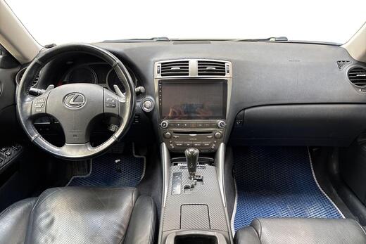 Lexus IS vaihtoauto