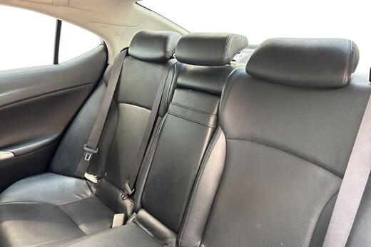 Lexus IS vaihtoauto