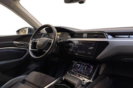 Audi Q8 e-tron vaihtoauto