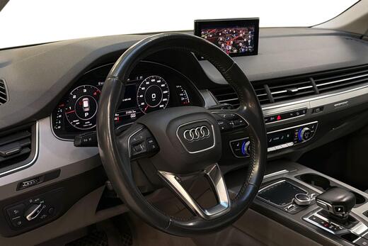 Audi Q7 vaihtoauto