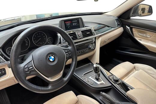 BMW 320 vaihtoauto