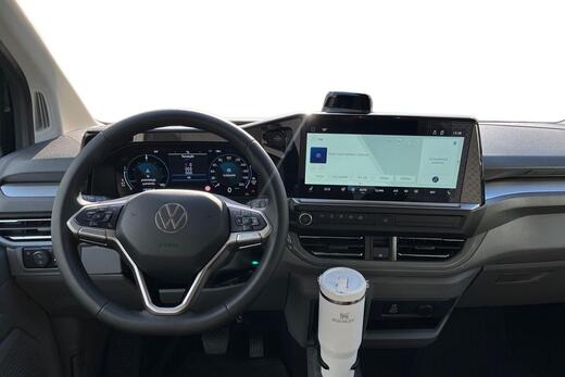 Volkswagen Caravelle vaihtoauto