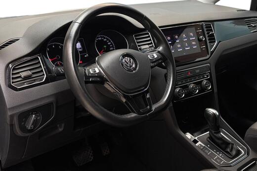 Volkswagen Golf Sportsvan vaihtoauto