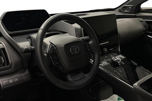 Toyota bZ4X vaihtoauto