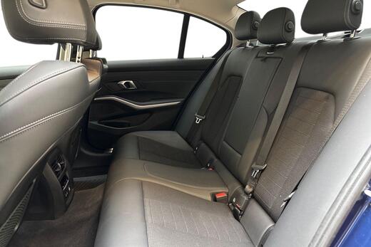 BMW 320 vaihtoauto