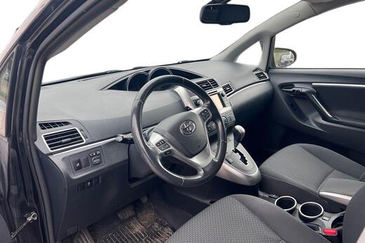 Toyota Verso vaihtoauto
