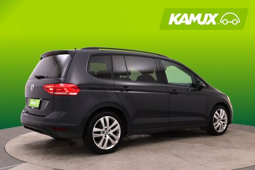 Volkswagen Touran vaihtoauto