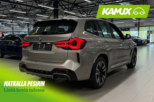 BMW iX3 vaihtoauto