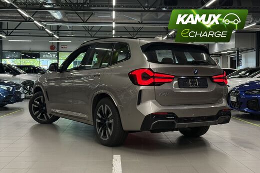 BMW iX3 vaihtoauto