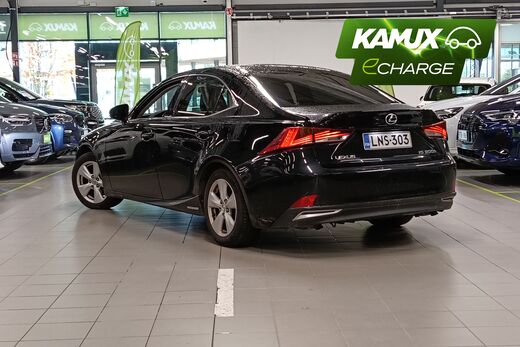 Lexus IS vaihtoauto