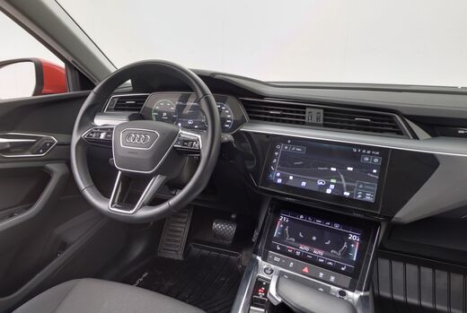 Audi Q8 e-tron vaihtoauto