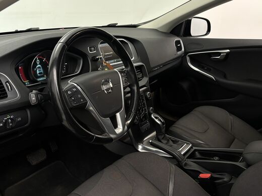 Volvo V40 Cross Country vaihtoauto