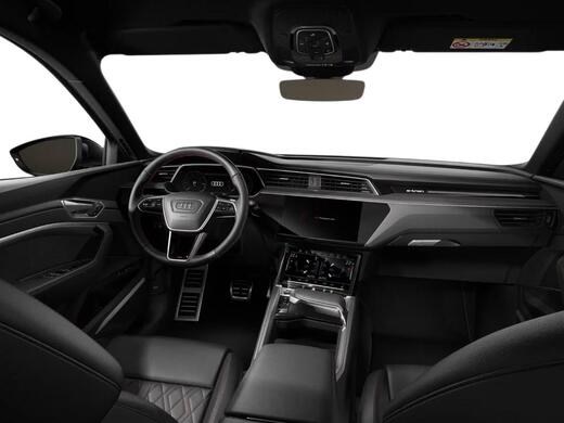 Audi Q8 e-tron vaihtoauto