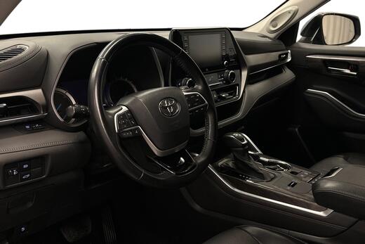 Toyota Land Cruiser vaihtoauto