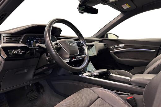 Audi e-tron vaihtoauto