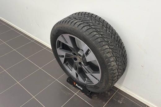 Audi Q8 e-tron vaihtoauto