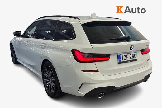 BMW 330 vaihtoauto