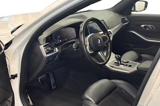 BMW 330 vaihtoauto