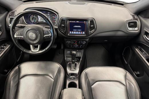 Jeep Compass vaihtoauto