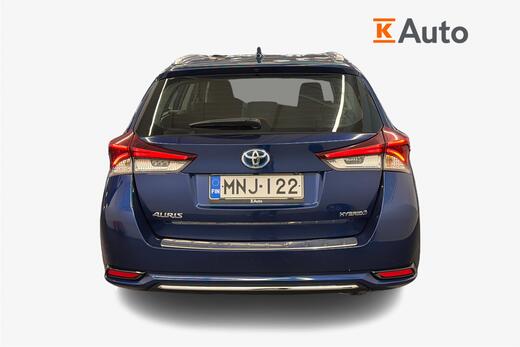Toyota Auris vaihtoauto