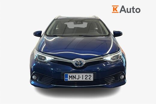 Toyota Auris vaihtoauto