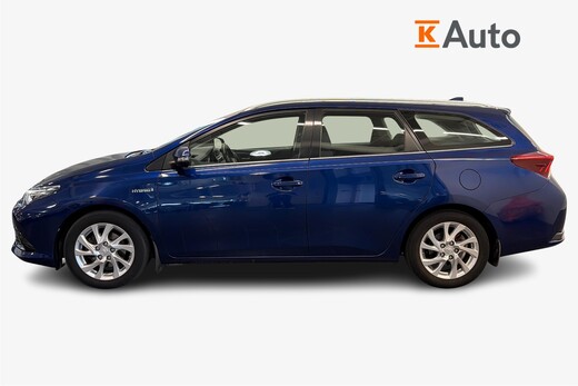 Toyota Auris vaihtoauto