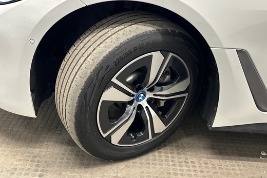BMW i4 vaihtoauto