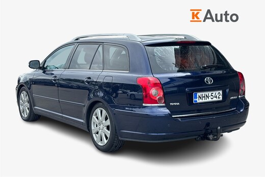 Toyota Avensis vaihtoauto