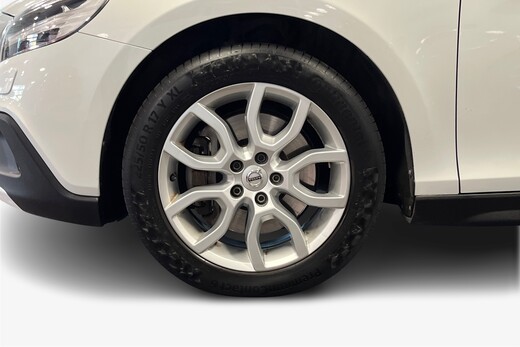 Volvo V40 Cross Country vaihtoauto