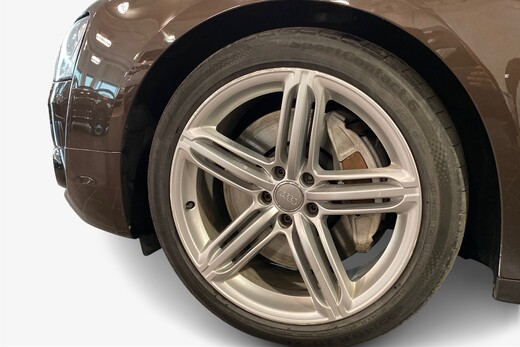 Audi A8 vaihtoauto