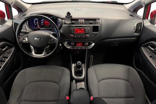 Kia Rio vaihtoauto