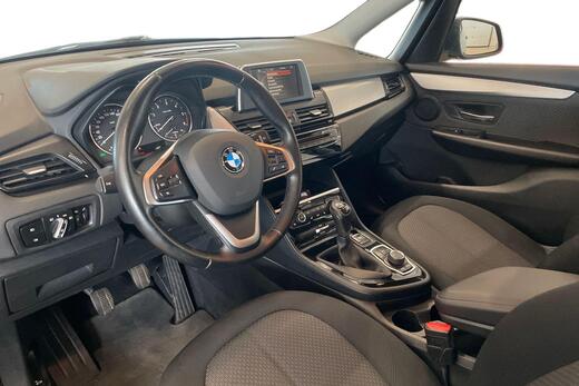 BMW 218 vaihtoauto