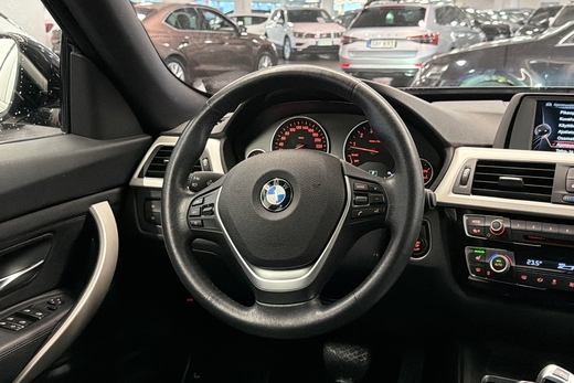 BMW 320 vaihtoauto
