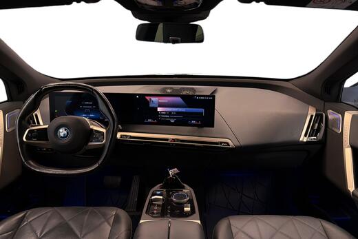 BMW iX vaihtoauto