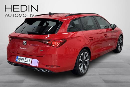 SEAT Leon Sportstourer vaihtoauto