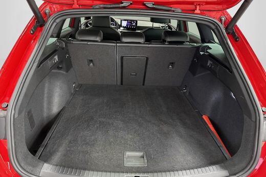 SEAT Leon Sportstourer vaihtoauto
