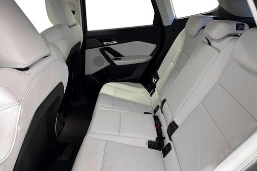 BMW iX1 vaihtoauto
