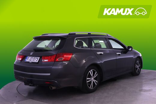 Honda Accord vaihtoauto