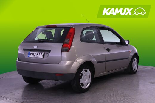 Ford Fiesta vaihtoauto
