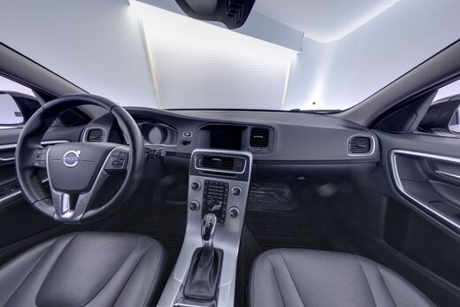 Volvo V60 Cross Country vaihtoauto